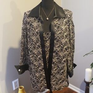 Dressbarn collection mesh top with satin collar